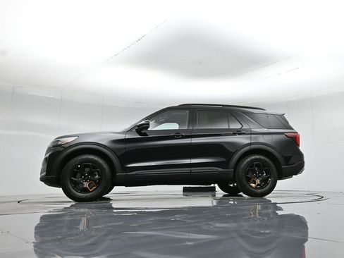 New 2026 Ford Explorer Tremor AWD/4WD image 7