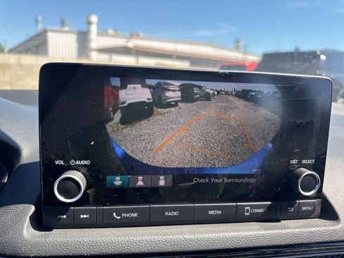 Used 2024 Honda Civic Sport image 27