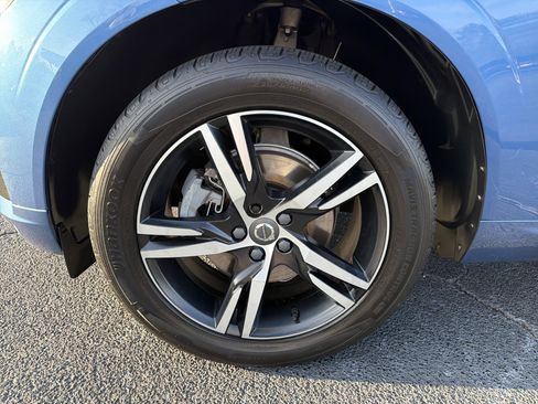 Used 2021 Volvo XC60 T5 R-Design image 10