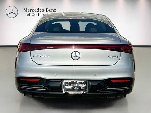 Used 2023 Mercedes-Benz EQS 580 4MATIC Sedan image 6