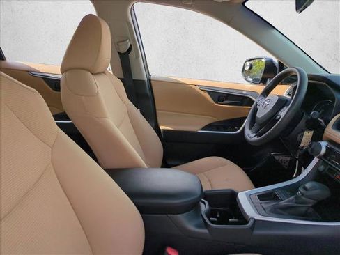 Used 2025 Toyota RAV4 LE FWD image 20