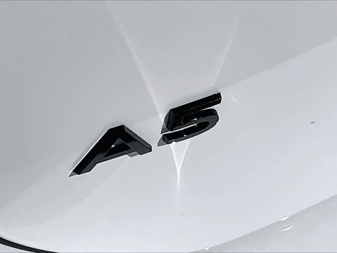 Used 2025 Audi A5 2.0T Premium Plus image 31