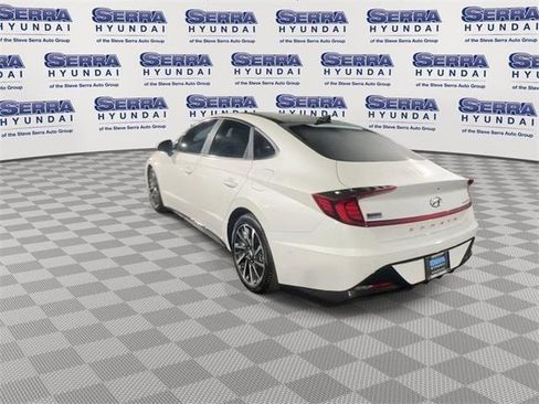 Used 2022 Hyundai Sonata Limited w/ Preferred Accessory Package image 6