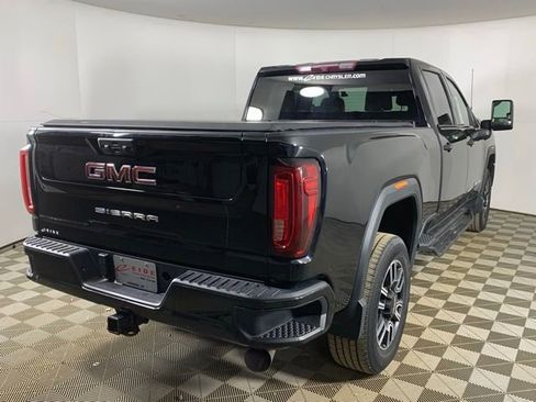 Used 2022 GMC Sierra 2500 AT4 w/ Gooseneck/5TH Wheel Package AWD/4WD image 6