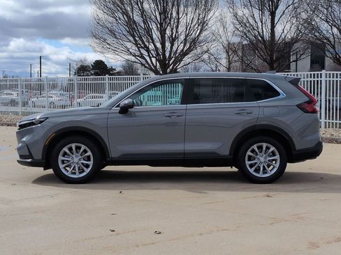 Used 2023 Honda CR-V EX image 10