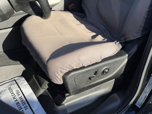 Used 2021 RAM 1500 Big Horn image 16