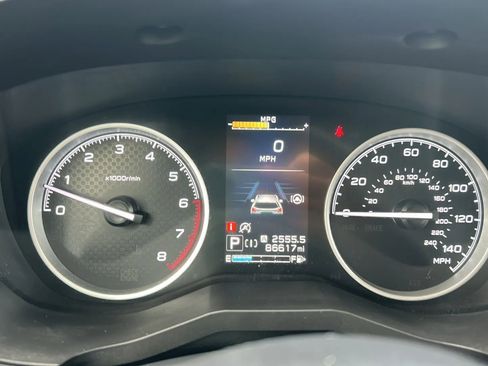 Used 2020 Subaru Forester Premium AWD/4WD image 23