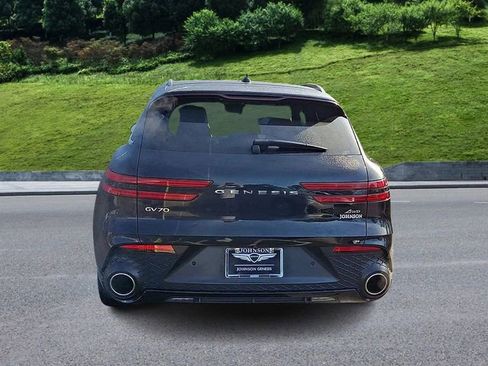 Used 2024 Genesis GV70 2.5T Sport Prestige w/ Sport Prestige Package image 7