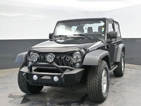 Used 2015 Jeep Wrangler Sport w/ Quick Order Package 23S AWD/4WD image 3
