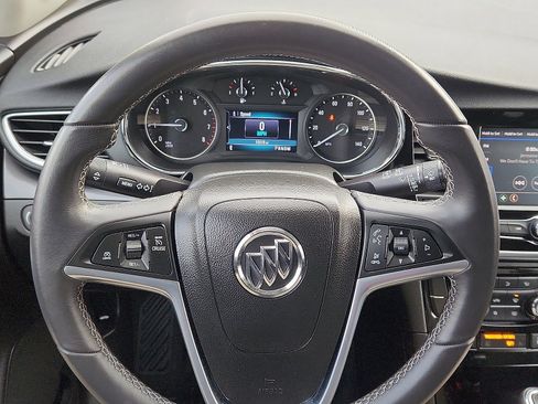 Used 2022 Buick Encore Preferred w/ Safety Package image 20