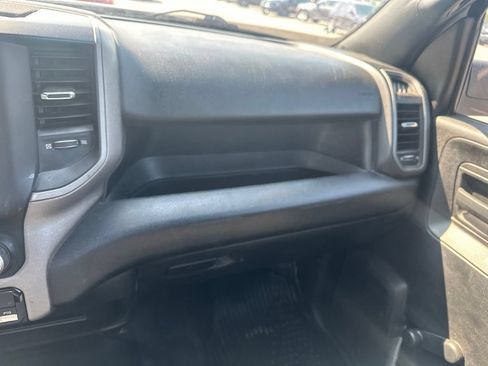 Used 2022 RAM 5500 Tradesman w/ Chrome Appearance Group AWD/4WD image 13