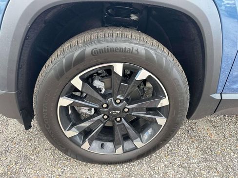 New 2026 Chevrolet Suburban Premier image 31