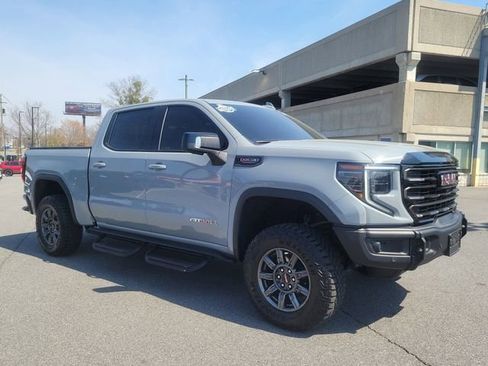 Used 2024 GMC Sierra 1500 AT4X AWD/4WD image 3
