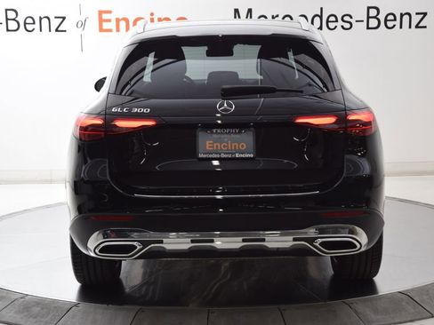 Certified 2026 Mercedes-Benz GLC 300 image 5
