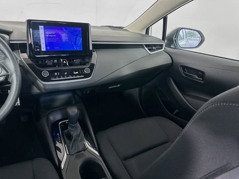 Used 2024 Toyota Corolla LE image 23