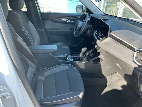 Certified 2024 Chevrolet TrailBlazer LT image 20