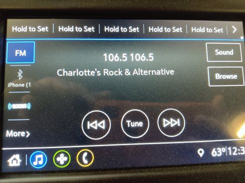 Used 2019 Chevrolet Equinox LT image 25