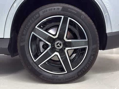 Certified 2026 Mercedes-Benz GLC 300 4MATIC image 11