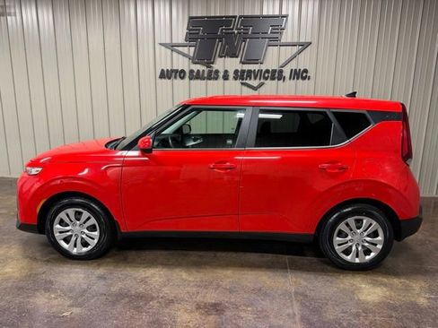 Used 2020 Kia Soul LX FWD image 3