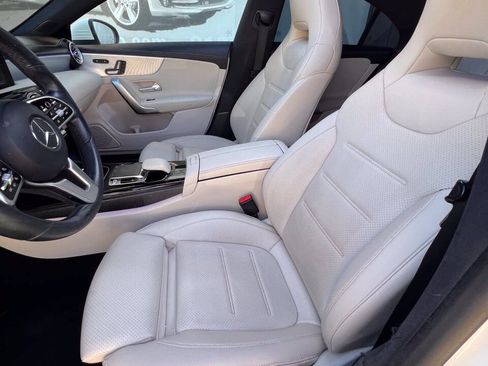 Used 2020 Mercedes-Benz CLA 250 w/ Multimedia Package image 9