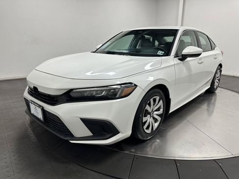 Used 2023 Honda Civic LX image 6