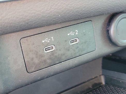 Used 2026 Nissan Rogue SV FWD image 28