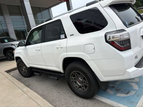 Used 2019 Toyota 4Runner SR5 Premium AWD/4WD image 1