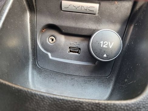 Used 2018 Ford Fiesta SE FWD image 25