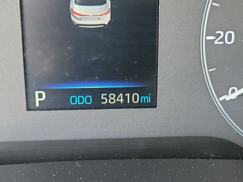 Used 2024 Toyota Corolla LE FWD image 27