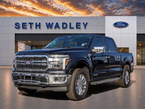 Used 2025 Ford F150 Lariat w/ Equipment Group 501A Mid AWD/4WD image 7