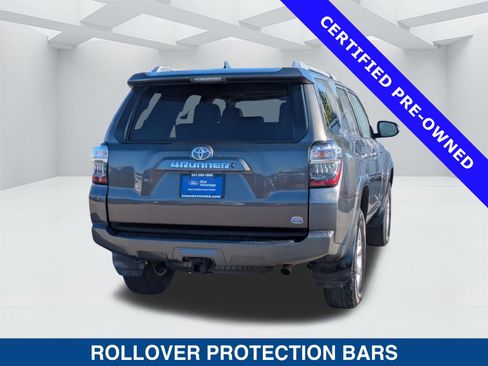 Used 2018 Toyota 4Runner SR5 Premium image 4