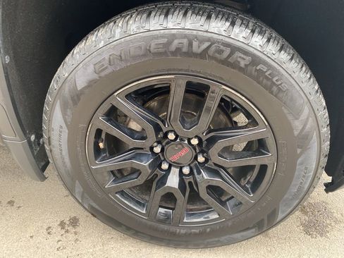 Used 2021 GMC Sierra 1500 Elevation image 11