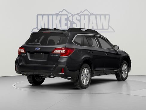 Used 2018 Subaru Outback 2.5i Premium AWD/4WD image 2