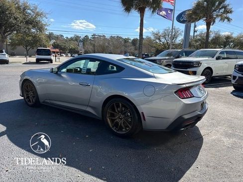 New 2026 Ford Mustang Coupe image 6