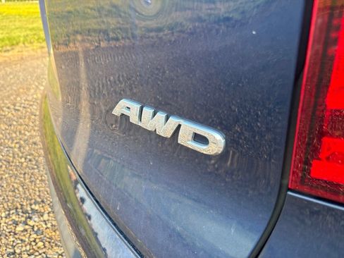 Used 2017 Honda Pilot EX-L image 4