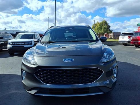 Used 2020 Ford Escape SEL image 2