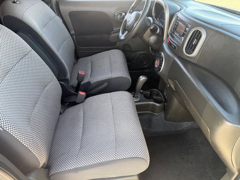 Used 2010 Nissan Cube 1.8 S Krom Edition w/ Interior Designer Pkg image 12