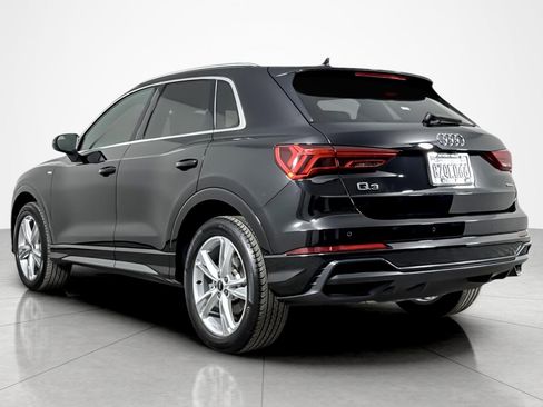 Used 2022 Audi Q3 2.0T Premium Plus image 3