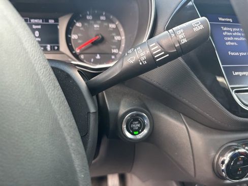 Used 2023 Chevrolet TrailBlazer LT w/ Convenience Package image 13