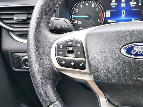 Certified 2022 Ford Explorer XLT w/ Equipment Group 202A image 30