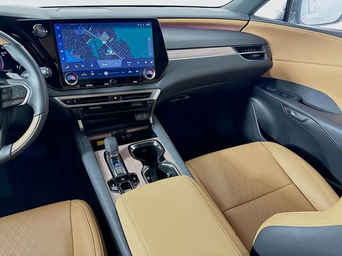Used 2024 Lexus RX 350 Premium Plus image 25