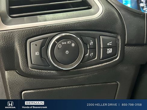 Used 2022 Ford Edge ST-Line AWD/4WD image 24