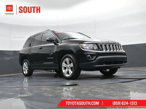 Used 2017 Jeep Compass Sport w/ Power Value Group FWD image 33