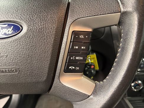 Used 2010 Ford Fusion Sport FWD image 16