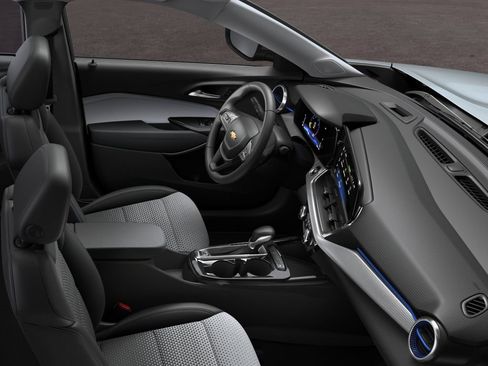 New 2026 Chevrolet Trax LT FWD image 11