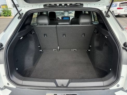 Used 2023 Volkswagen ID.4 2WD image 24