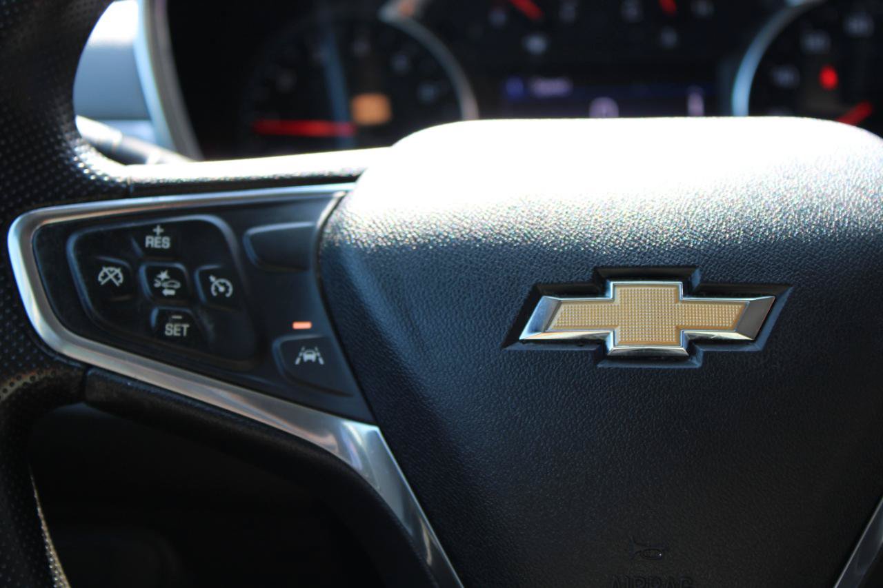 Used 2020 Chevrolet Equinox LT FWD image 19