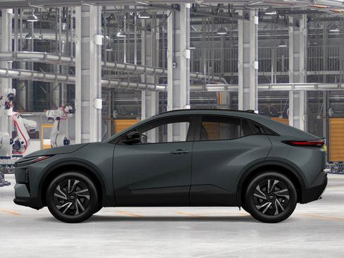 New 2026 Toyota C-HR AWD/4WD image 4