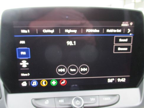 Used 2024 Chevrolet Blazer LT w/ Convenience Package FWD image 17