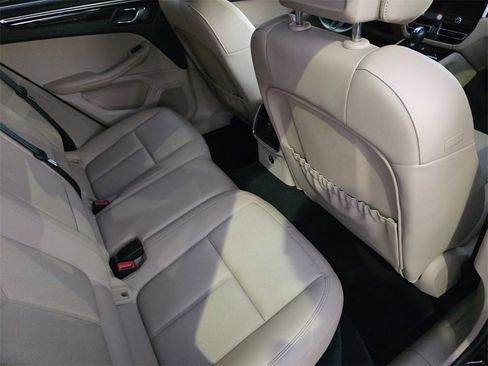 Used 2024 Porsche Macan S image 29